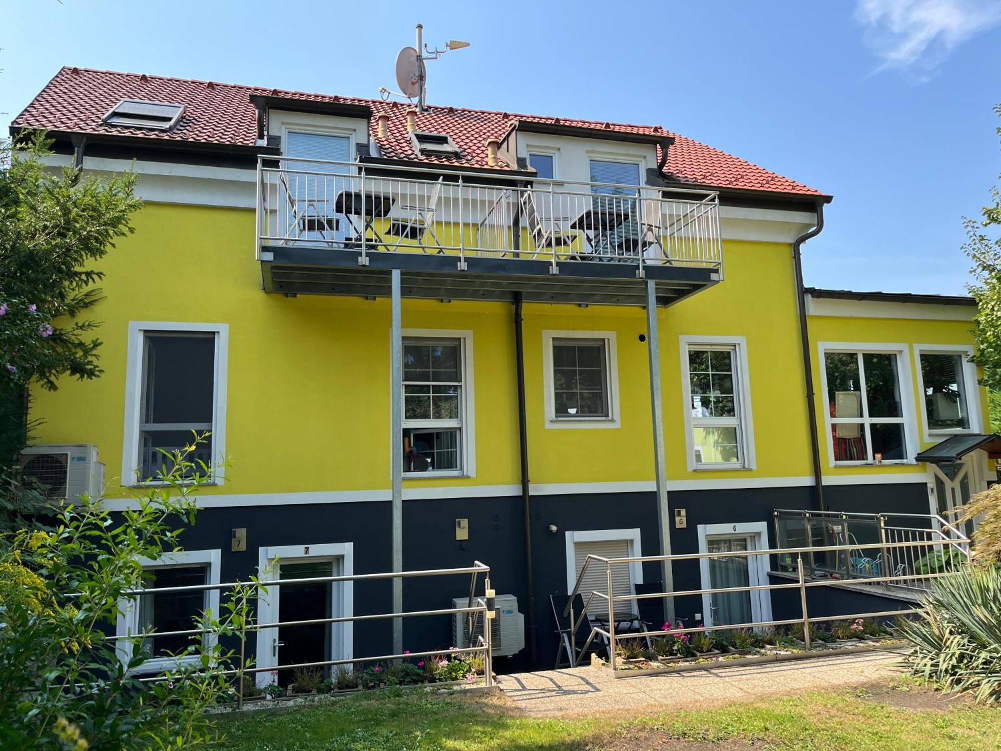 Ajo Garden Terrace Studio Apartments - Self-Check-In Vienne Extérieur photo
